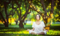 排球扣球的空中滞空：腰腹力量的悬停，排球滞空是什么意思